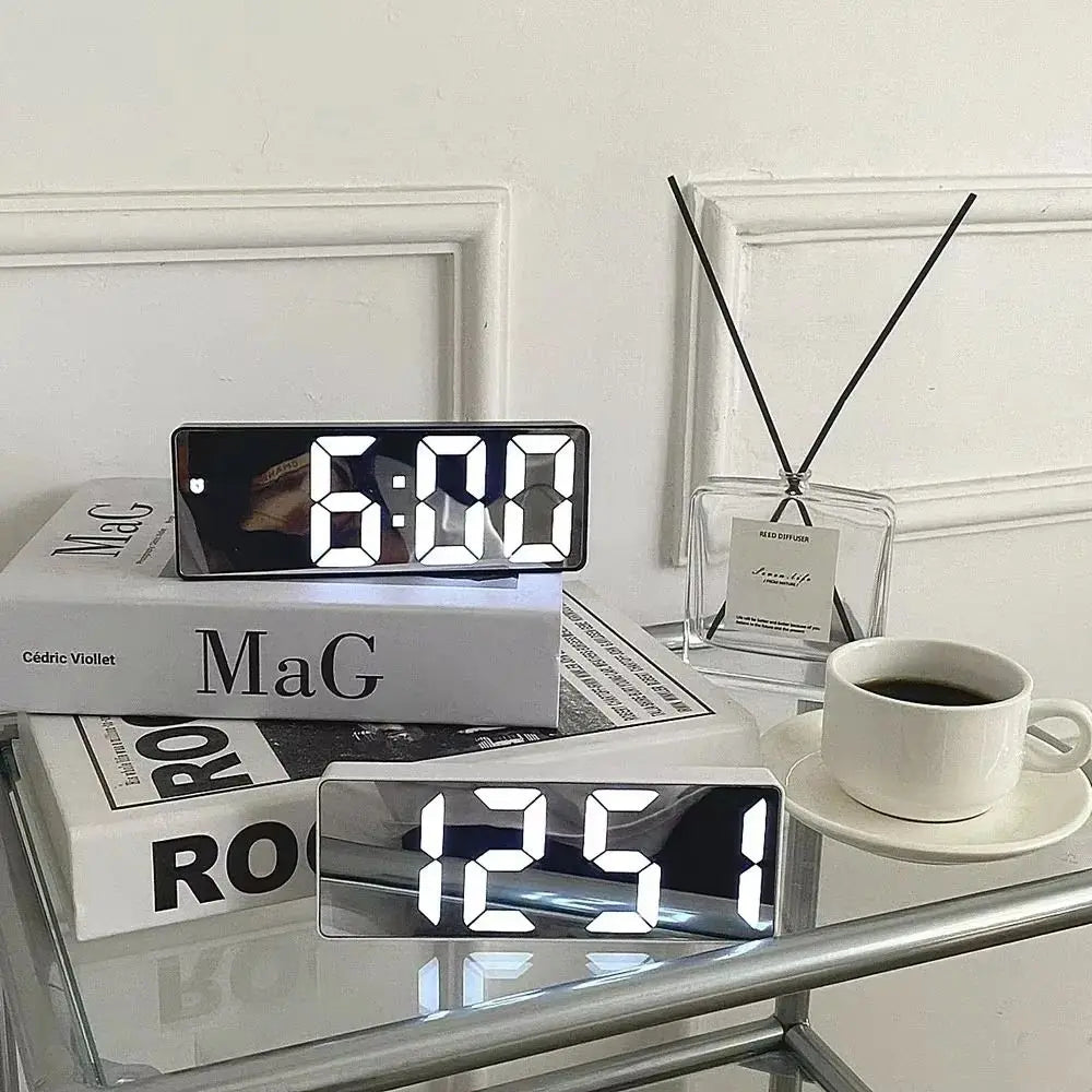 Plastic Voice Control Digital Alarm Clock Adjustable Voice Control LED Electronic Alarm Clock Anti-disturb 12/24H Desktop Clock